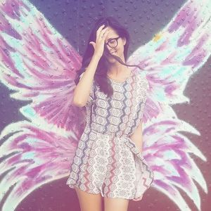 Meet your Posher, Etty